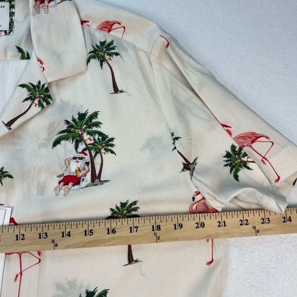 Christmas Holiday Shirt Beach Flamingos Mens MEDIUM Denim & Flower Ricky Singh - Picture 12 of 14